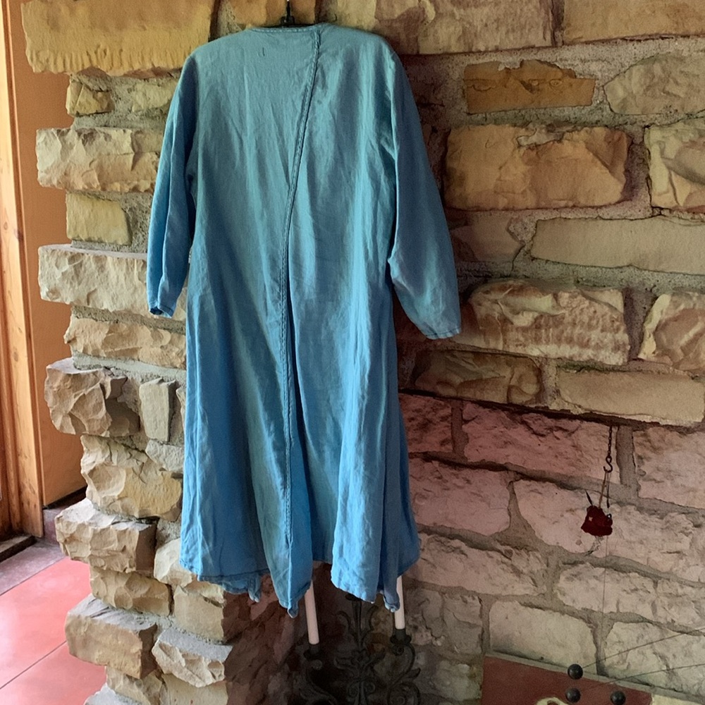 Cynthia Ashby 3/4 sleeve linen trapeze dress. - Picture 2 of 6